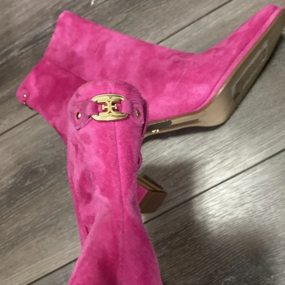NWOT! Sam Edelman Fawn Dahlia Pink Block Heel Squared Toe Fashion Ankle Boots